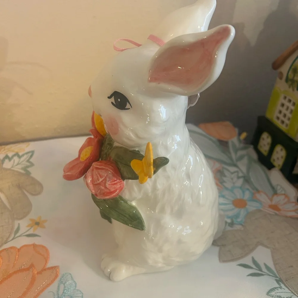 Blue Sky Easter Rabbit - Picture 4 of 4